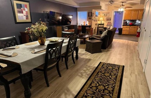 Union City Appartement | Expedient Stay - Ground Floor - 2 Bedroom - 15 Mins to NY