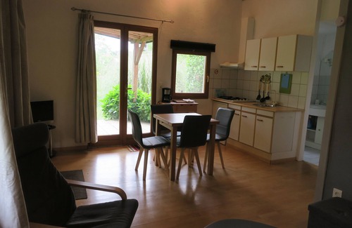 Castelnau-d'Auzan Maison | Expérimentez un petit morceau de France vraiment rurale et amicale.