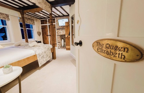 Birchington Hôtel | Experience boutique comfort above The Powell pub in Birchington. Stylish en-suite rooms, luxury touches, and a vibrant pub below—perfect for business, couples, or families. Book your coastal escape today!