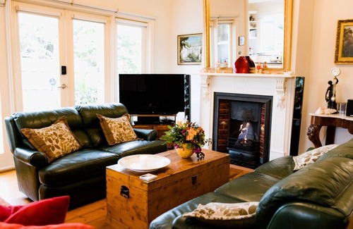 Point Lonsdale Maison | Lonsdale Palms Heritage House - une retraite élégante pour les amis ou la famille.