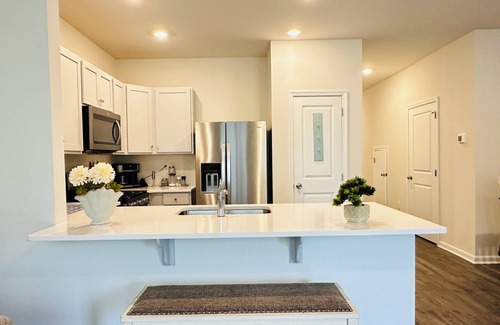 Sicklerville Maison | Home in Winslow Township, 3BR-2.5BA, Pets , Newly Built in 2023 ,fully furnished