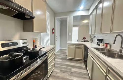 Nassau Bay Appartement | Experience Comfort and Style in Houstons Bay Area