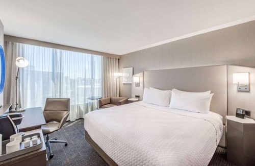 Downtown Denver Hôtel | Experience Denver's Best! Enjoy Outdoor Swimming Pool, Pet-friendly Property!