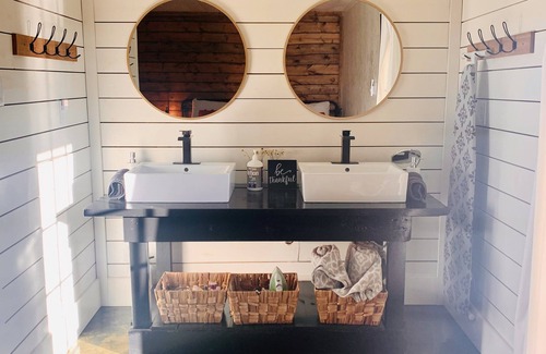 Canton Maison | Expérience East TX @ ElKen Retreat: spa, piscine, bain à remous, massage, petit déjeuner, détente