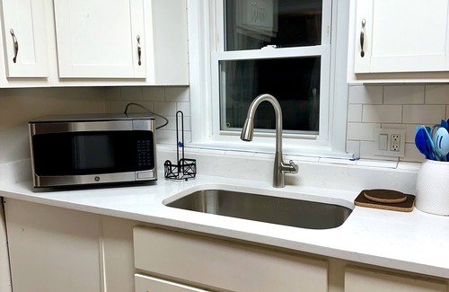 Forest Park Appartement | Experience Forest Park living near Top Places like downtown Chicago