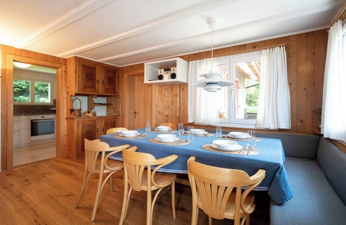 Mitloedi Maison | "Experience Idyll and Adventure at Chalet Sönderli in the Swiss Alps!"