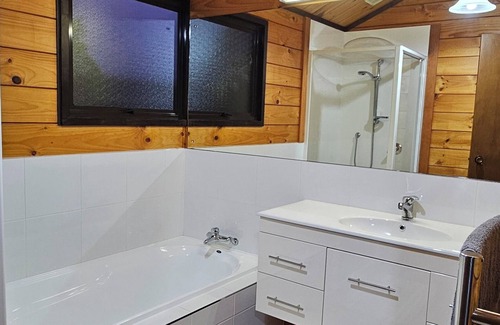 Pukekohe Maison | Experience nature at it's finest!