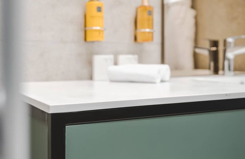 Podgorica Hôtel | Experience Podgorica – 3 Stylish Suites in City Center - Free Parking!