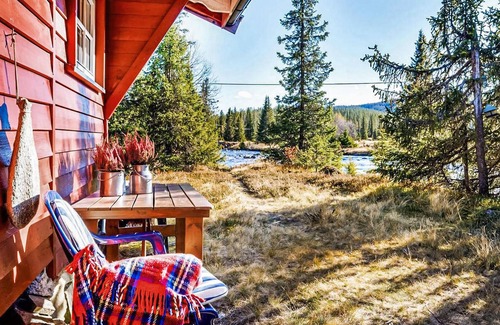 Fla Municipality Maison | Experience pure natural idyll and switch off from everyday life in this cosy holiday home.