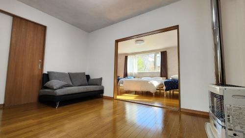 Otaru Appartement | Experience relaxation in Otaru's bungalow