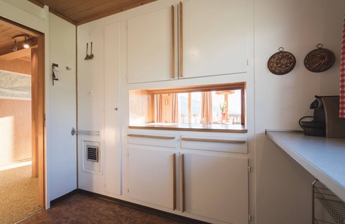 Amden Maison | "Experience Serenity and Adventure in Our Charming Chalet Engihalde!"