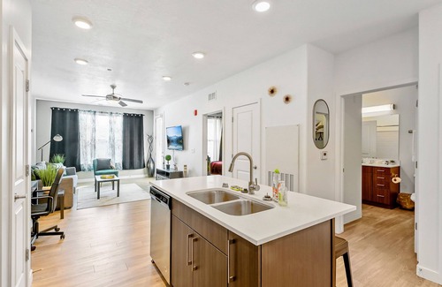 Draper Appartement | Experience South Valley charm, just a 9-min drive to Thanksgiving Point