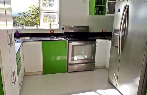 Grecia Maison | Experience the Costa Rican Pura Vida Style in our house👈