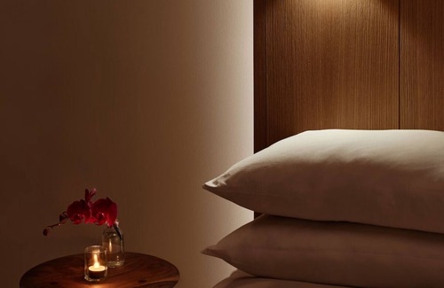 Bowery Hôtel | Experience the Heart of NYC: Designer Suites with Amazing Roosevelt Park View