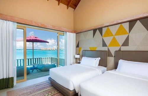 Farukolhufushi Island Hôtel | Experience the Rhythm of Maldives: Stay, Play & Dine at Hard Rock