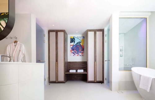 Farukolhufushi Island Hôtel | Experience the Rhythm of Maldives: Stay, Play & Dine at Hard Rock
