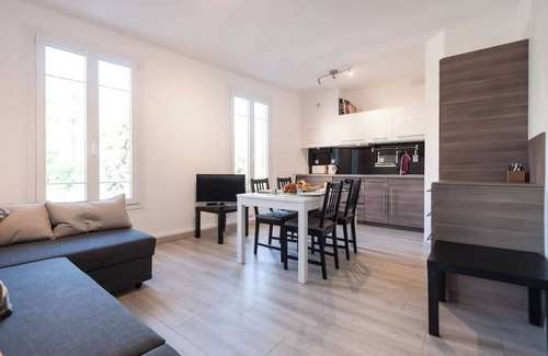 Le Piol Appartement | 3P dans Villa Nicoise★vue★calme★central★parking
