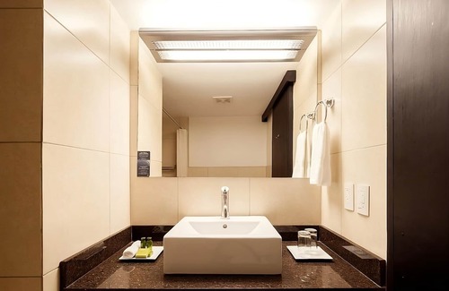 San Jose Hôtel | Explore Plaza de la Cultura! Spacious Accommodation, Complimentary Parking!