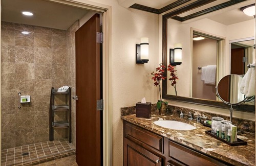 Gainey Village Villas Hôtel | Explore the Best of Scottsdale from Our Luxurious All-Suite Resort! with Pool!
