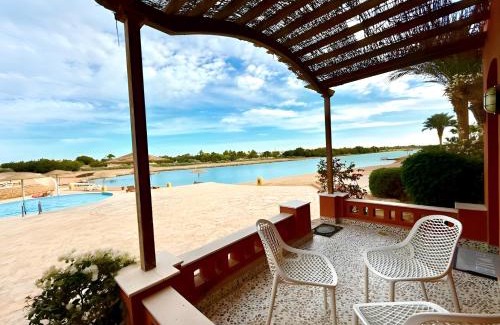 El Gouna Appartement | Exquisite 1BR Chalet with Pool and Beach Front El Gouna
