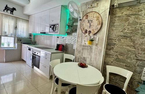 Badalona Maison | LOGEMENT EXQUIS CENTRE VILLE TOUS LES SERVICES
