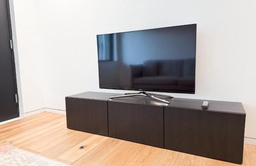 East Flatbush Appartement | Exquisite and Modern Stay in Brooklyn at Rem-Casa