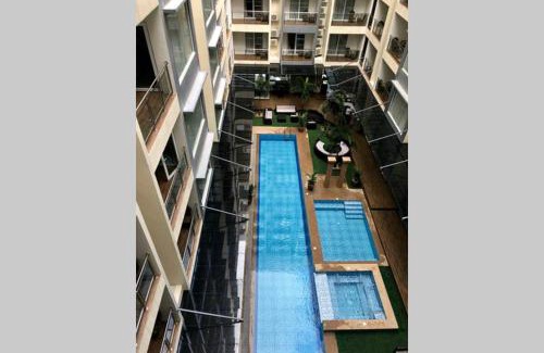 Malabanias Appartement | Exquisite condo in magnificent La Grande Resort