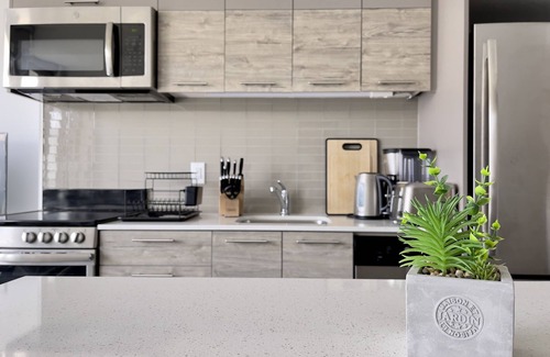 Liberty Village Copropriété | Exquisite Condo with Stunning Views in Downtown