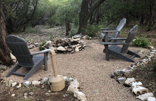 Leon Junction Cabine | Profitez d'une atmosphère relaxante près du lac dans le magnifique Texas!