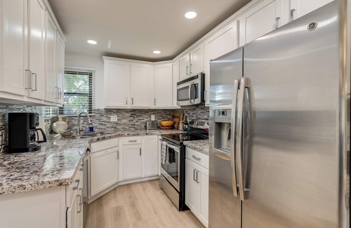 Tucson Copropriété | Exquisite Nature Views! Luxurious Remodeled Catalina Foothills Getaway - 3 Pools