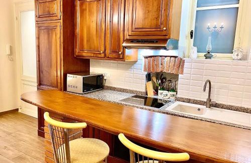 Madonna del Pilone Appartement | Exquisitely renovated and centrally located apartment with free parking