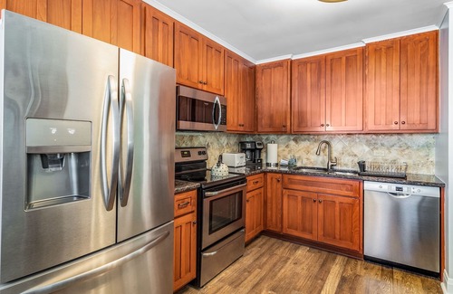 Downers Grove Maison | *Extended Stay* Downers Grove