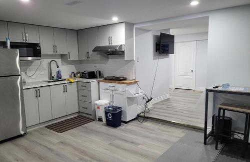 West Hill Maison | Extended Stays in Toronto Home