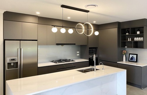 Flat Bush Maison | Extra-Large Brand-New House 9 Bedrooms 6 Bathrooms