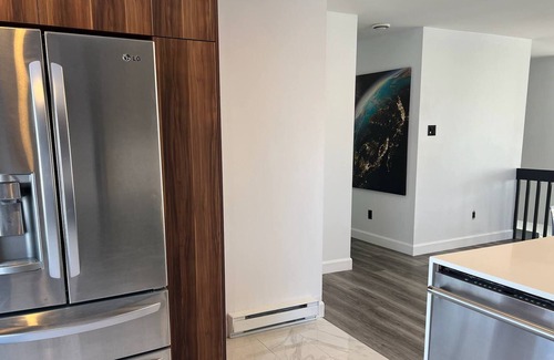 Sainte-Therese Appartement | Extraordinary find impeccable convenience