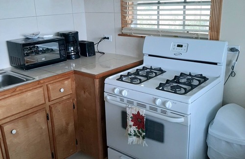 Rolleville Maison | Exuma Point Villas -Swimming Pigs Resort- Green Lignam Vitae