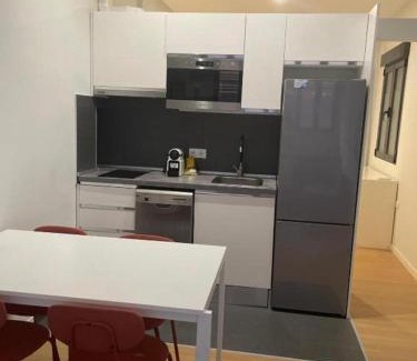 Cotos Appartement | Exyca Plaza Castilla