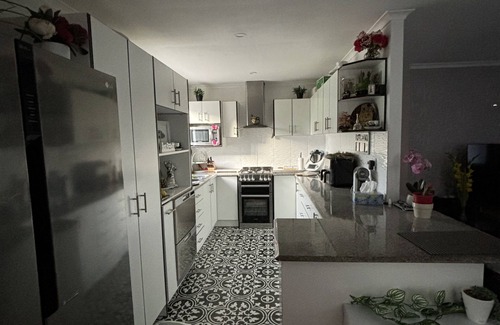 Woodridge Maison | Eyre street penthouse