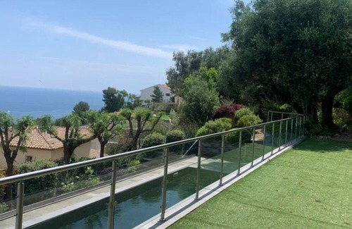 Eze Villa | Eze Villa With a Gorgeous Sea-side View. Pet Friendly!