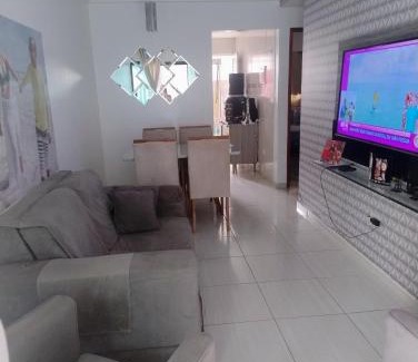 Pau Amarelo Maison | Fátima Tavares