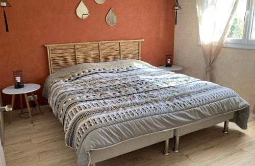 Fecamp Appartement | Fécamp, Etretat, Yport, joli appartement tout près de la plage et de la gare, zéro six soixante dix-huit soixante treize trente six quatre vingt onze