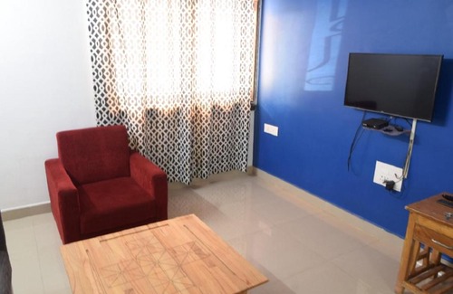 Parra Appartement | F-05, Power Back Up,100Mbps, Arpora