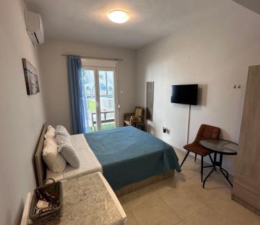 Neoi Epivates Appartement | F & R Villa Studio 2
