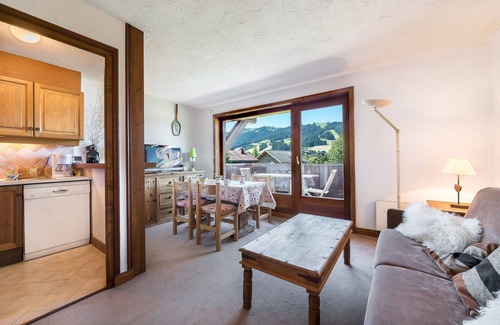Le Planellet Appartement | F1 DE STANDING 4 PERS SUR LES PISTES ET SUR LE GOLF. MEGEVE MONT D'ARBOIS.
