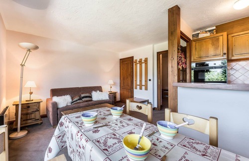 Le Planellet Appartement | F1 DE STANDING 4 PERS SUR LES PISTES ET SUR LE GOLF. MEGEVE MONT D'ARBOIS.