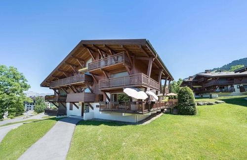 Le Planellet Appartement | F1 DE STANDING 4 PERS SUR LES PISTES ET SUR LE GOLF. MEGEVE MONT D'ARBOIS.