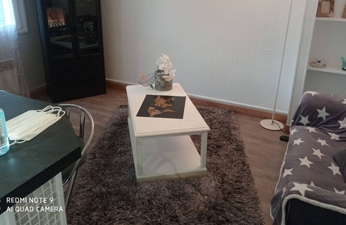 Barriere Saint Marc Appartement | F2 Calme et Sécurisé Parking Proche Centre Ville