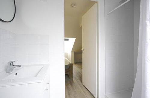 Anatole France Danton Appartement | F2 hypercentre - Proche gare - WIFI gratuite