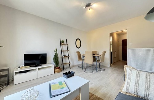 Orcines Appartement | F2 proche Cézeaux tout équipé avec Parking