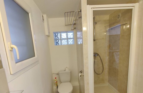 Poissy Appartement | F2 + parking privé, 5 personnes Netflix